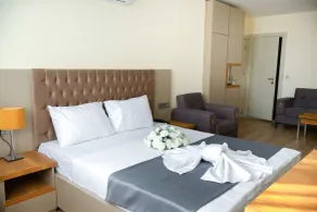 Lara Street Hotel - Zimmer