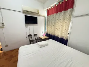 Happyland Guesthouse - Room
