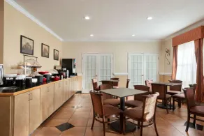 Ramada by Wyndham Elizabethtown - Restaurant