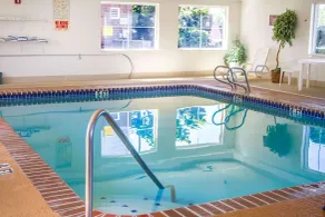 Quality Inn & Suites Longview Kelso - Piscine