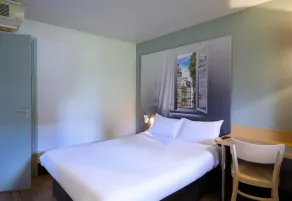 B&B HOTEL Pontault Combault - Quarto