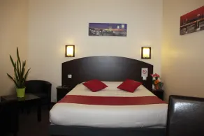 Hôtel Notre Dame - Room