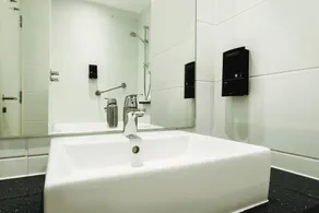 Heeton Concept Hotel - City Centre Liverpool - Room