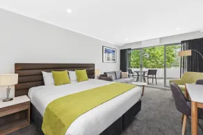 Palm Court Motor Inn - Habitación