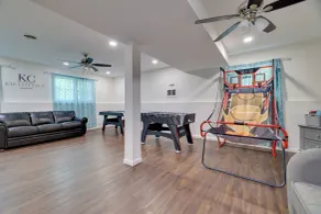2 Game Rooms! Family Poconos Home 9 Mi to Slopes - Interior