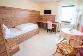 Schweizerhof - Room