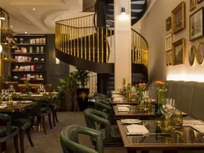 The Guardsman Hotel - Restaurant
