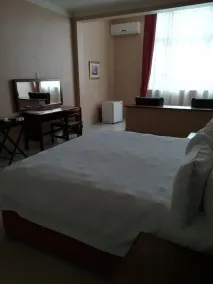 Durban Manor Hotel & Conference Centre - Room