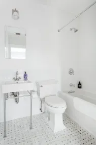 6 Bedroom Townhome Near NYC - Badeværelse