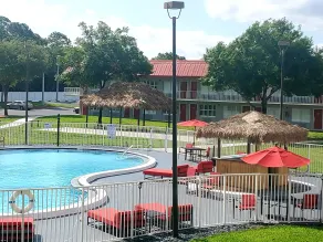 Vero Beach Inn & Suites Vero Beach I-95 - Vue de la chambre