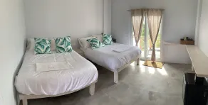 Crown Malapascua - Chambre