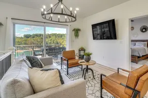 Private Boat Slip, Scenic Views: Norris Lake Condo - Interni