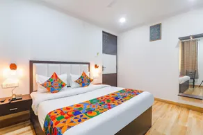 FabHotel Shyam Inn - Zimmer