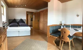 Appartement de vacances avec barbecue et jardin | Vue jardin - Chambre