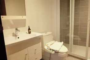 Private Jacuzzi Pool Suite near walking street - Casa de banho