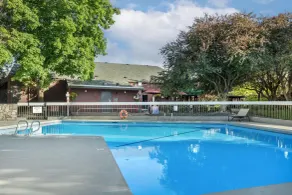 Best Western Sunridge Inn & Conference Center - Basseng