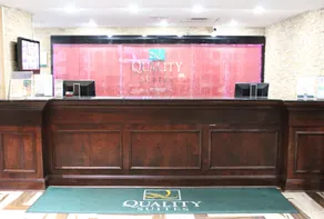 Quality Suites NYC Gateway - Réception