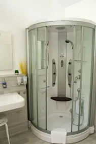 Residenz Hotel Garni Edenkoben - Bathroom