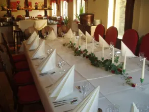 Land-gut-Hotel BurgBlick - Restaurant