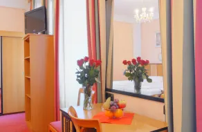 Garten- und Kunsthotel Gabriel City - Chambre