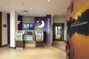 Premier Inn Fleet - Reception