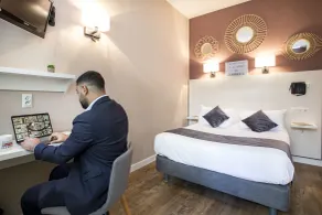 HOTEL DE PARIS MONTPARNASSE - Zimmer