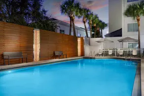 Courtyard by Marriott Orlando Downtown - Piscine
