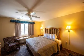 Super 8 by Wyndham Bridgeview of Mackinaw City - Chambre