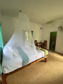 Khaosok Bamboo Huts Resort - Chambre
