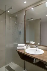 Brit Hotel Toulouse Colomiers – L’Esplanade - Badeværelse