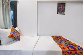 Fabhotel Shiv Leela Grand - Chambre