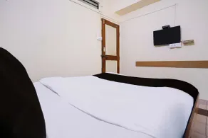 Super Townhouse Hubli Bus Terminal - Zimmer