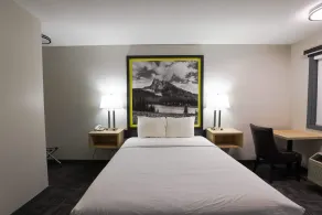 Super 8 by Wyndham Clearwater BC - Chambre