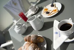 Waldorf Suite Hotel - Restaurant