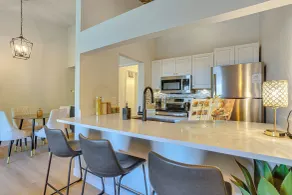 1 Mi to Dtwn: Condo w/ Pool Access in Castle Rock - Intérieur