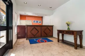 Motel 6 Surrey, BC - Réception