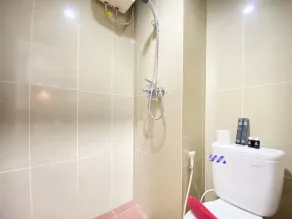 Cozy Stay Studio At Taman Melati Jatinangor Apartment - Badeværelse
