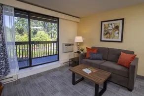 Lakeshore Inn - Chambre