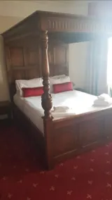 The Castle Hotel Neath - Værelse