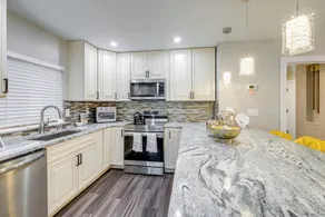 Silver Springs Home: Walk to Downtown! - Intérieur