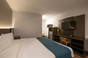 Motel 6 Williams AZ Downtown Grand Canyon - Room