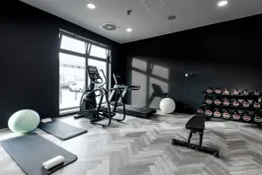 LOGINN Hotel Köln Airport - Fitnessbereich