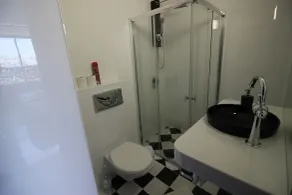 Rich Royal Suites - Bagno