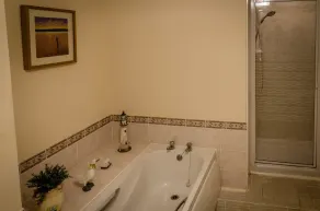 Ardencraig  HouseApartments - Badezimmer