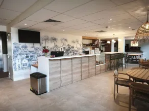 All Suites Le Teich – Bassin d’Arcachon - Réception