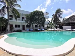 Thami House - Piscine