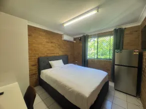 Main Residences Southport - Camera
