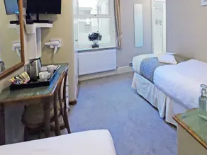 Riviera Lodge Hotel - Habitación