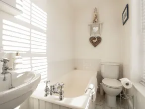 Croft View - Badezimmer