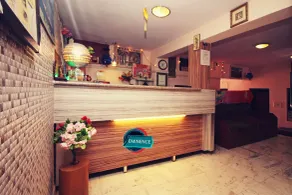 EMINENCE - PALM RESIDENCY (1.5 KM FROM NAKKI LAKE) - Reception